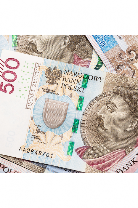 PAŹDZIERNIK.  Aktualne źródła finansowania
